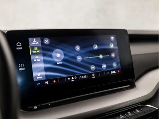 Škoda Octavia Automaat (VIRTUAL COCKPIT, APPLE CARPLAY, GROOT NAVI, CLIMATE, SPORTSTOELEN, LED KOPLAMPEN, LANE ASSIST, TREKHAAK, PARKEERSENSOREN, NIEUWE APK, NIEUWSTAAT) - afbeelding nr 25