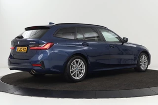 BMW 3 Serie BMW 3-serie 330e eDrive Edition | Adaptive cruise | Leder |  Stoelverwarming | Harman/Kardon | Keyless | Carplay | Live Cockpit | Navigatie | Full LED | Achterbankverwarming - afbeelding nr 34