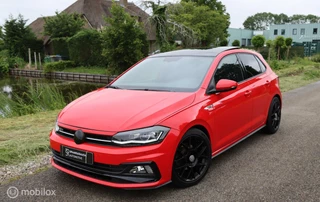 Volkswagen Polo Volkswagen Polo 1.0 TSI R-line / Pano / Camera / BBS / Navi - afbeelding nr 1