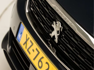 Peugeot 308 Peugeot 308 SW 1.2 PureTech Sport (PANORAMADAK, APPLE CARPLAY, GROOT NAVI, ADAPTIVE CRUISE, PARKEERSENSOREN, SPORTSTOELEN, GETINT GLAS, CRUISE, DAB+, NIEUWSTAAT) - afbeelding nr 33