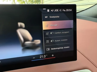 BMW iX BMW iX xDrive40 High Executive 77 kWh SOH 99% Led v+a Auto.inparkeren Pano - afbeelding nr 17