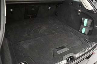 Volvo V90 Volvo V90 2.0 T6 Recharge AWD Inscription | Trekhaak | Leder | Stoel & stuurverwarming | Adaptive cruise | Kinderzitjes | Camera | PHEV - afbeelding nr 15