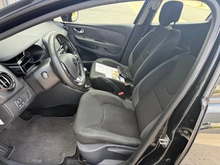 Renault Clio Renault Clio 0.9 TCE ZEN *JAAR GARANTIE * APK 09-2026* AIRCO NAVIGATIE BT DAB PDC - afbeelding nr 19