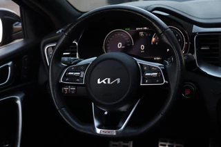 Kia ProCeed Kia ProCeed 1.6 T-GDI GT / PANODAK / KEYLESS / DODEHOEK / MEMORY / CAMERA - afbeelding nr 23