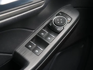 Ford Kuga Ford Kuga 2.5 PHEV Titanium I Navi I Camera I Keyless - afbeelding nr 14