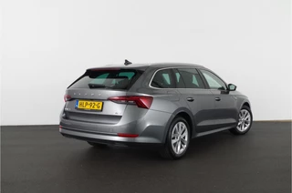 Škoda Octavia ŠKODA Octavia Combi 1.0 e-TSI Ambition > Trekhaak/Camera/Sfeerverlichting/Stoelverwarming... - afbeelding nr 5