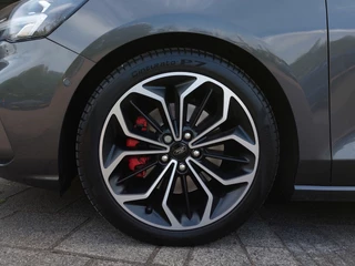Ford Focus 1.0 EcoBoost 125pk ST-Line Business | Origineel NL | Navi | B&O Sound | Clima | Adap.Cruise | Led Koplampen | Keyless Entry | Pdc V+A+Assist+Camera | Privacy Glass | 18''lm | Trekhaak - afbeelding nr 37