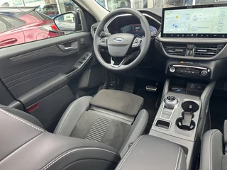 Ford Kuga Ford Kuga 2.5 PHEV Active X PANODAK! TECHPACK! WINTERPACK! - afbeelding nr 26