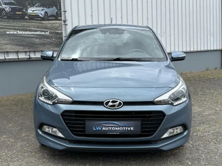Hyundai i20 Hyundai i20 1.0 T-GDI 120pk Premium | Navi | Camera | 16'' | Stoel+stuurverw. - afbeelding nr 3