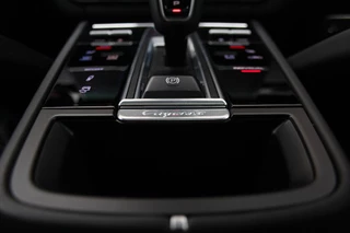 Porsche Cayenne Porsche Cayenne 3.0 BTW | Pano | 22 inch | Bose | Camera | Softclose - afbeelding nr 24