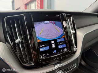 Volvo XC60 Volvo XC60 2.0 B4 R-design 190PK Pano.dak/H&K/Trekhaak/LED/ACC/Lane - afbeelding nr 20