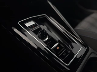 Volkswagen Golf Volkswagen Golf 1.4 eHybrid GTE 245PK DSG | IQ.Light | Navi | Apple CarPlay | BTW Auto | - afbeelding nr 9