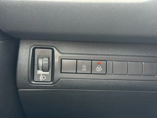 Peugeot 308 Peugeot 308 SW 1.2 PureTech Blue Lease Executive 2e Eigenaar,Pano,110pk,Navi,Dealer Onderhouden,Clima,Cruise,Pdc V+A,Lm velgen,Apk tot 12-2025 - afbeelding nr 23