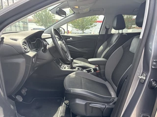 Opel Grandland X Opel Grandland X 1.2 Turbo Innovation | Dealer OH | Trekhaak | Keyless | PDC | Clima | Navi | Cruisec. - afbeelding nr 12