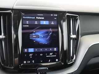 Volvo XC60 Volvo XC60 T6 AWD Ultra Dark | Trekhaak | 360° Camera | Panoramadak | - afbeelding nr 27