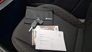 Škoda Karoq Škoda Karoq 1.0 TSI Clever Edition, PDC, NL Auto! - afbeelding nr 9