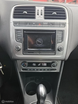 Volkswagen Polo Volkswagen Polo 1.2 TSI Highline Automaat - afbeelding nr 17