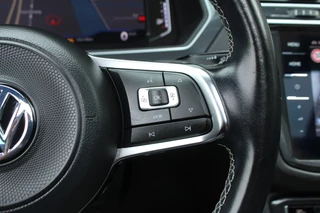 Volkswagen Tiguan Volkswagen Tiguan 1.5 TSI 150pk ACT R-Line DSG7 NL-Auto NAP Panoramadak Clima Cruise Navi 360 Camera Dynaudio Keyless  HUD Dig. Cockpit El. Klep - afbeelding nr 18