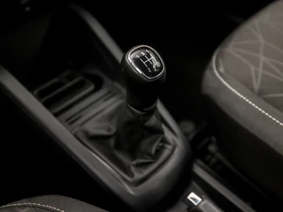 Škoda Fabia (APPLE CARPLAY, NAVIGATIE, CLIMATE, STOELVERWARMING, SPORTSTOELEN, PARKEERSENSOREN, CRUISE, DAB+, LM VELGEN, NIEUWSTAAT) - afbeelding nr 12