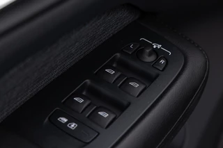 Volvo V60 Volvo V60 2.0 B4 Core | Trekhaak | NAVI | Automaat *2e Pinksterdag OPEN v.a 11u tot 17u* - afbeelding nr 10