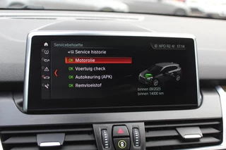 BMW 2 Serie BMW 2 Serie Active Tourer 225xe iPerformance High Exe. / Panoramadak / Camera / Head-up / Leder / Keyless / Navigatie / DAB / Stuurverwarming / Cruise Control - afbeelding nr 25