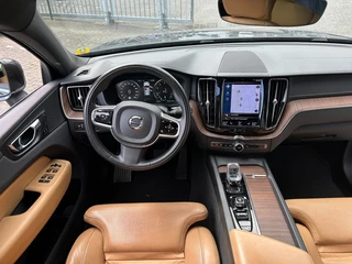 Volvo XC60 Volvo XC60 2.0 B4 INSCRIPTION FULL OPTIONS - afbeelding nr 18