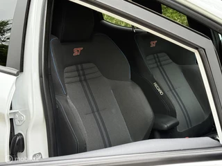 Ford Fiesta Ford Fiesta 1.5  ST-3 200 PK |PERFORMANCE Pack | Milltek - afbeelding nr 19
