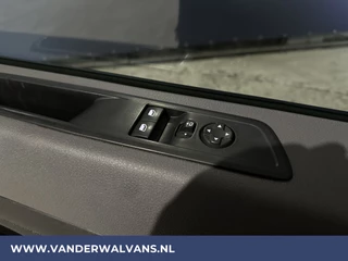 Peugeot Expert Cruisecontrol, 2500kg Trekhaak, Parkeersensoren, Bijrijdersbank - afbeelding nr 17
