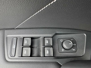 Volkswagen Tiguan Volkswagen Tiguan 1.5 TSI 150pk R-Line 3 x R-Line Pano DSG Camera Keyless Matrix LED 19inch - afbeelding nr 39
