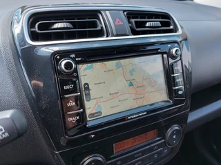Mitsubishi Space Star 1.2 80pk Nova 5-Deurs | 1ste Eigenaar | Navi | Apple Carplay+Android Auto | Clima | Cruise | Licht+Regensensor | Keyless Entry | Stoelverwarming | Pdc | Privacy Glass | 14''lm - afbeelding nr 9