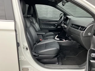 Mitsubishi Outlander Mitsubishi Outlander 2.4 PHEV Instyle 225 pk 4WD AUT. | 1e eigenaar | dealer onderhouden | leder interieur | trekhaak | navigatie - afbeelding nr 17