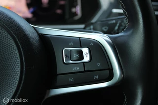 Volkswagen Tiguan Volkswagen Tiguan 1.5 TSI ACT Highline R-LINE HUD VIRTUAL DASHBOARD - afbeelding nr 24