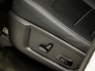 Dodge Ram 1500 402Pk Automaat (NAVIGATIE, CLIMATE, STUUR/STOELVERWARMING, CAMERA, LEDEREN SPORTSTOELEN, GETINT GLAS, TREKHAAK, CRUISE, BLUETOOTH, NIEUWSTAAT) - afbeelding nr 15