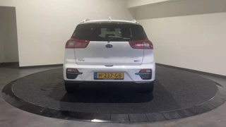 Kia e-Niro | Adaptieve cruise control | Warmtepomp | Verwarmde en geventileerde stoelen |  SoH (batterijcheck) 100 % score! - afbeelding nr 19