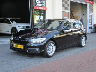 BMW 1 Serie BMW 1-serie 116d Sport Automaat Clima Stoelverwarming PDC - afbeelding nr 1