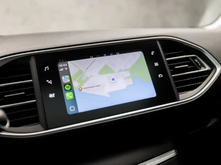 Peugeot 308 Peugeot 308 SW 1.2 PureTech Sport Automaat (PANORAMADAK, APPLE CARPLAY, GROOT. NAVI, 360 CAMERA, SPORTSTOELEN, GETINT GLAS, CRUISE, NIEUWE APK, NIEUWSTAAT) - afbeelding nr 28