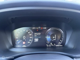 Volvo V60 Volvo V60 2.0 T6 Recharge AWD R-Design / Carplay - afbeelding nr 12