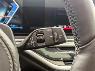 BMW X5 BMW X5 xDrive50e 490PK High Executive M-Sport | PANO | HARMAN KARDON | SKYLOUNGE | WARMTECOMFORT | LEDER | - afbeelding nr 84