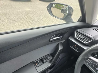 SEAT Leon Seat Leon Sportstourer 1.0 eTSI Style Business Intense AUTOMAAT Clima|Navi|Virtual|LED|Camera|Nap!! - afbeelding nr 29