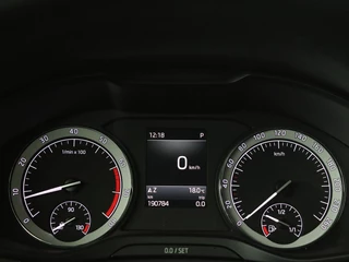 Škoda Kodiaq Skoda Kodiaq 1.4 TSI Ambition 7-persoons | Panoramadak |  Stoel & stuurverwarming | Adaptive cruise | Trekhaak | Carplay | Full LED | Navigatie - afbeelding nr 34