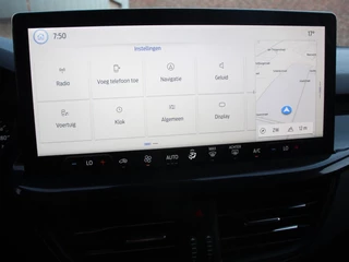 Ford Focus Ford Focus Wagon 1.0 125pk Hybrid Automaat ST Navigatie Climate control cruise control Carplay LM velgen Parkeersensoren Led Matrix koplampen - afbeelding nr 25
