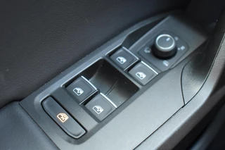 SEAT Leon Seat Leon 1.0 eTSI FR Business Intense | Cruise control | Digitale Dash | Carplay | - afbeelding nr 23