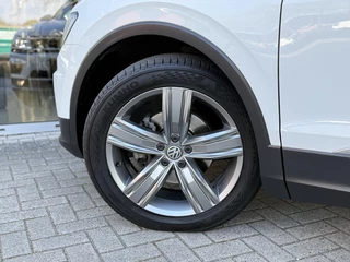 Volkswagen Tiguan Volkswagen Tiguan 1.4 TSI ACT DSG Highline Virtual|Nav|Trekhaak|Led - afbeelding nr 22