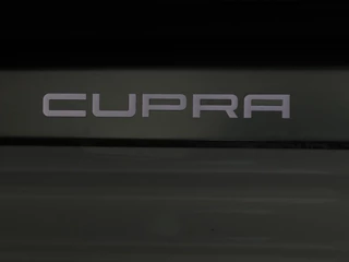 CUPRA Leon CUPRA Leon 1.4 e-Hybrid VZ Business Panoramadak | LED | CarPlay |  Sfeerverlichting | Stuur- en stoelverwarming | Camera | Adaptive Cruise | Dodehoek Detectie | LMV - afbeelding nr 31