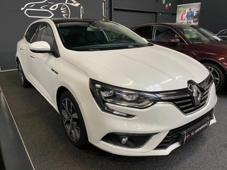 Renault Mégane Renault Mégane 1.2 TCe Bose NAVI HUD 132 PK - afbeelding nr 2