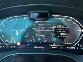 BMW 5 Serie BMW 5 Serie 545e 394Pk X Drive M-Sport Plug in Hybrid HUD Laser Luchtvering Soft close - afbeelding nr 13
