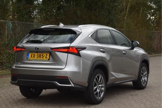 Lexus NX | NL-Auto | Keyless | Carplay | Leder | Camera | Adapt.cc | Stoelverw | Full LED / Xenon | Historie - afbeelding nr 6