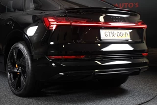 Audi e-tron Audi E-tron Sportback 55 Quattro S Line 95 kWh / Acc / Lane Assist / Elek Stoelen / 360 Camera / Sfeerverlichting / Open Panorama - afbeelding nr 49
