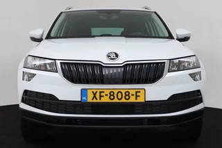 Škoda Karoq Skoda Karoq 1.0 TSI Clever Edition (PARKEERSENSOREN, CRUISE CONTROL, ACHTERUITRIJCAMERA, STOELVERWARMING, NAVIGATIE, NL-AUTO) - afbeelding nr 17