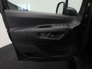 Opel Combo Opel Combo 1.6D L2H1 Edition | CarPlay | Navigatie | Parkeersensoren achter | trekhaak | volledig onderhouden - afbeelding nr 12